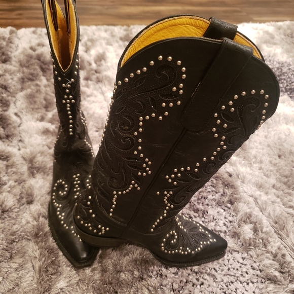 Old Gringo Shoes - Old Gringo Black Heeled Boots with Silver Accents